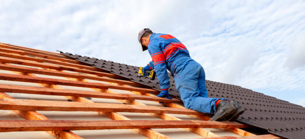 Best Roof Insulation Installation  in Garberville, CA